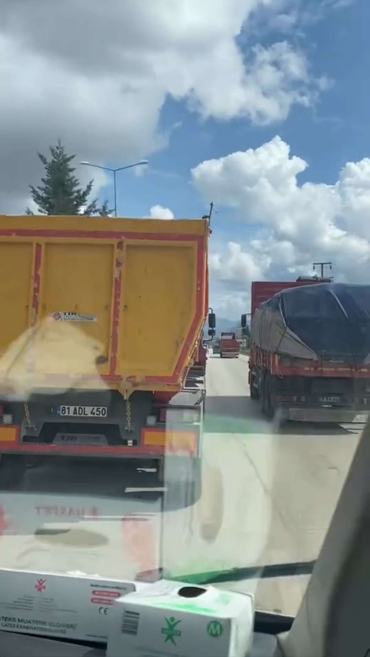 Ambulansa Yol Vermeyen Kamyona 690 Lira Ceza Kesildi (2)