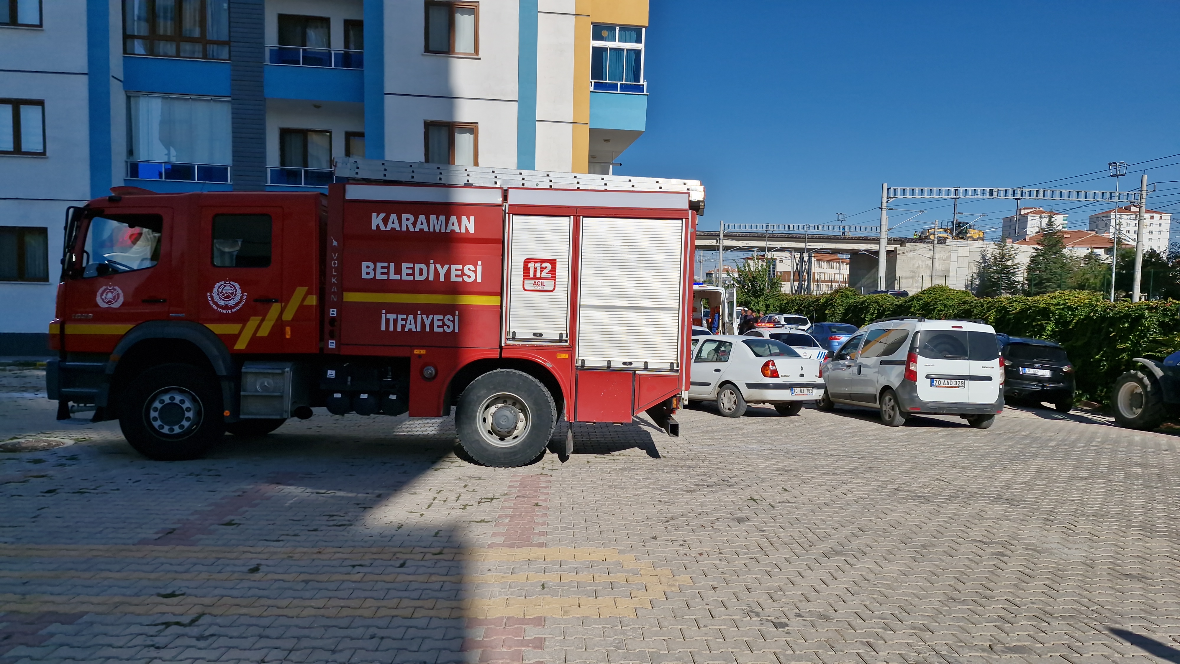 Asansör Boşluğuna Düşen Kız Çocuğu Yaralandı (4)