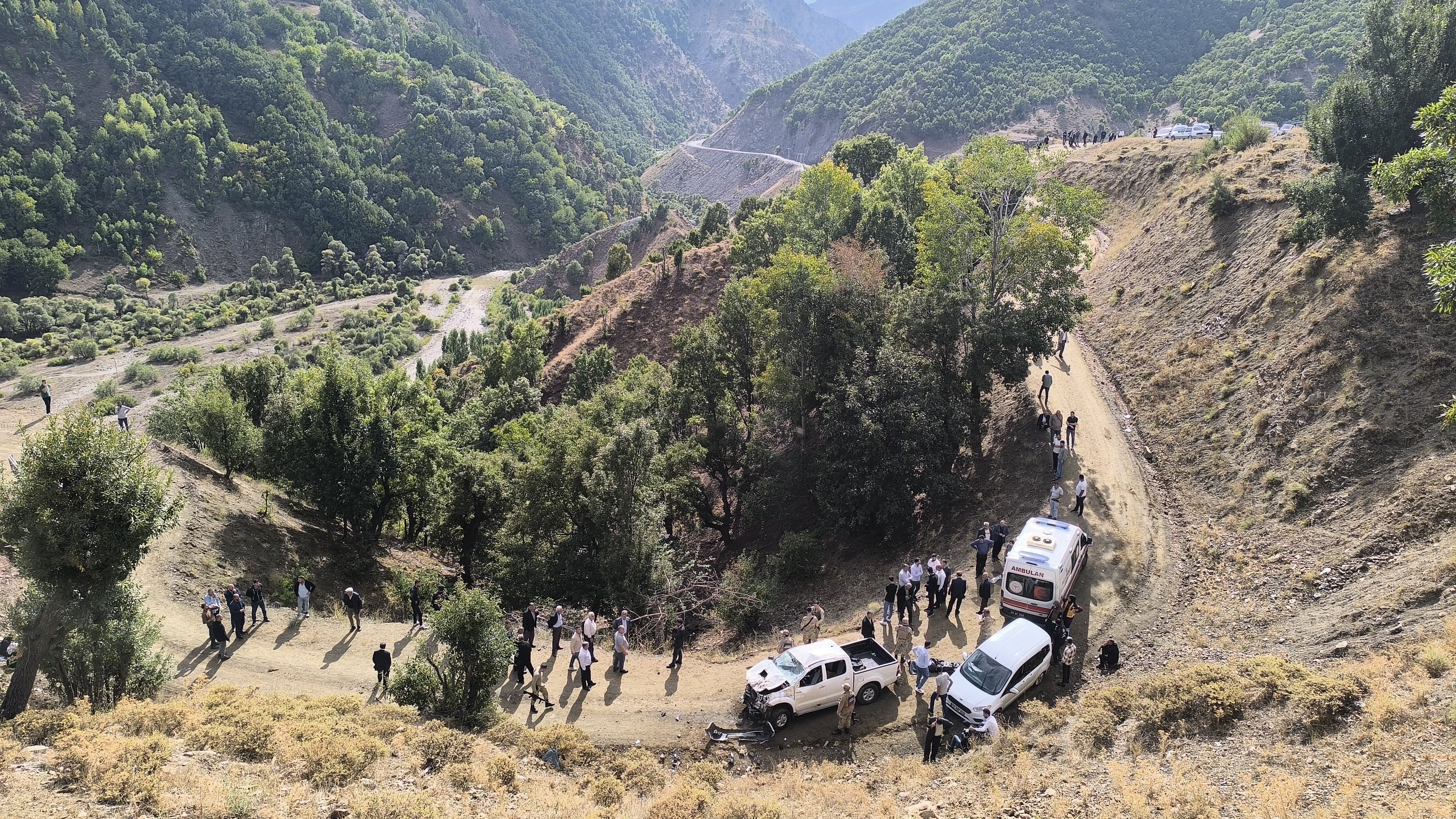 Muş’ta Şehit Askerin Yakınları Kaza Yaptı 1 Ölü, 5 Yaralı (4)