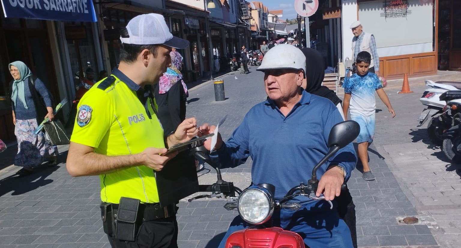 O Ilçede Kask Kullanımına Önem Veriliyor! (7)