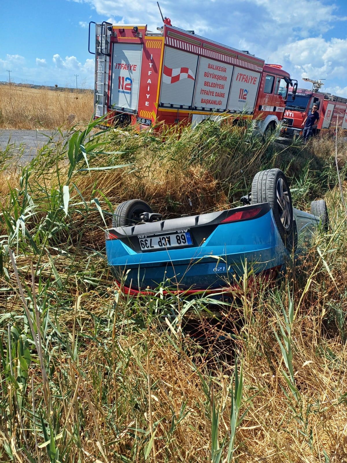 Takla Atan Otomobilden Yaralı Olarak Kurtuldu (1)