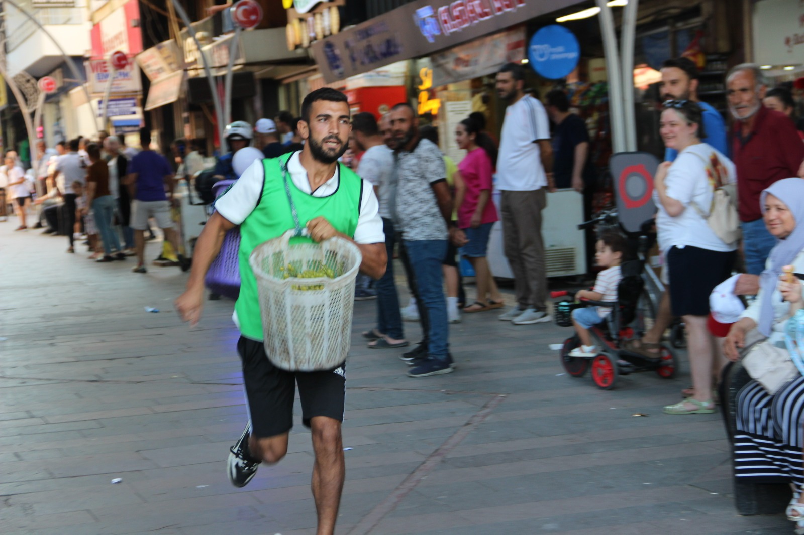 Üzüm Festivalinden Renkli Görüntüler (5)