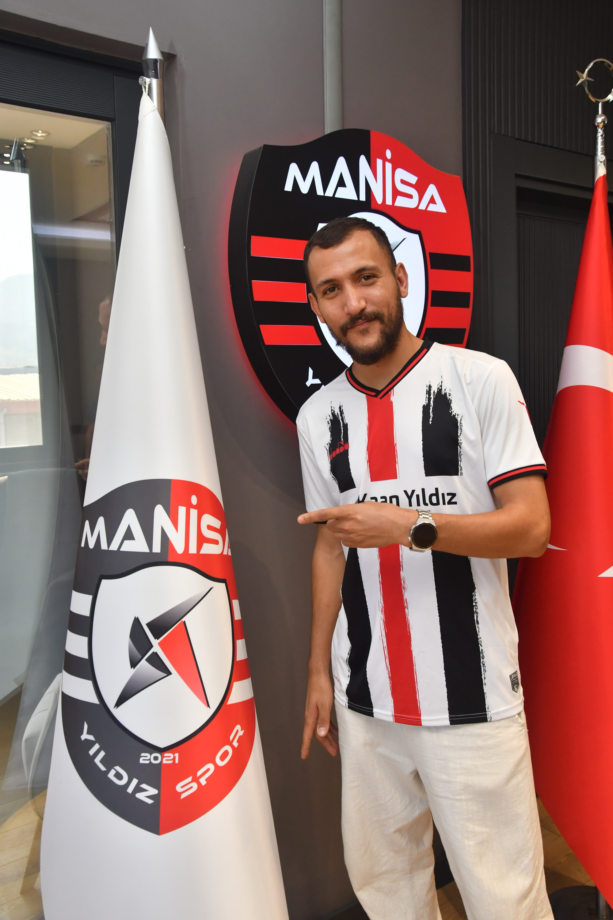 Yıldızspor 45 Fk, Şampiyon Oktay Günaydın Ile Güçleniyor! (4)