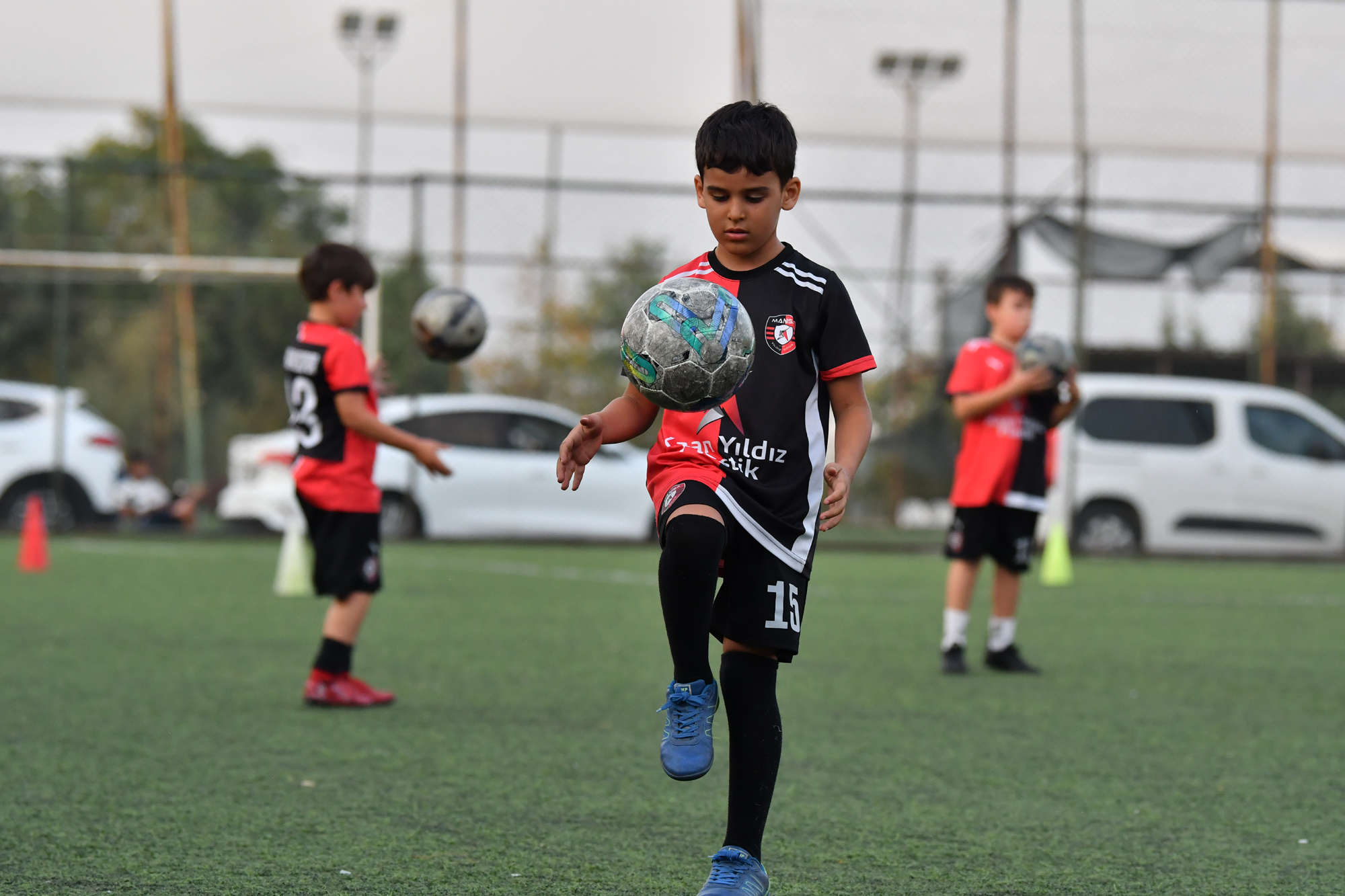 Yıldızspor’da Yaz Futbol Okulu Tamamlandı, Sırada Kış Okulu Var! (2)