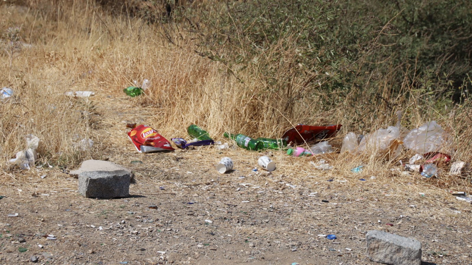 Manisa Kalesi, Alkol Ve Uyuşturucu Yuvası Oldu! (12)