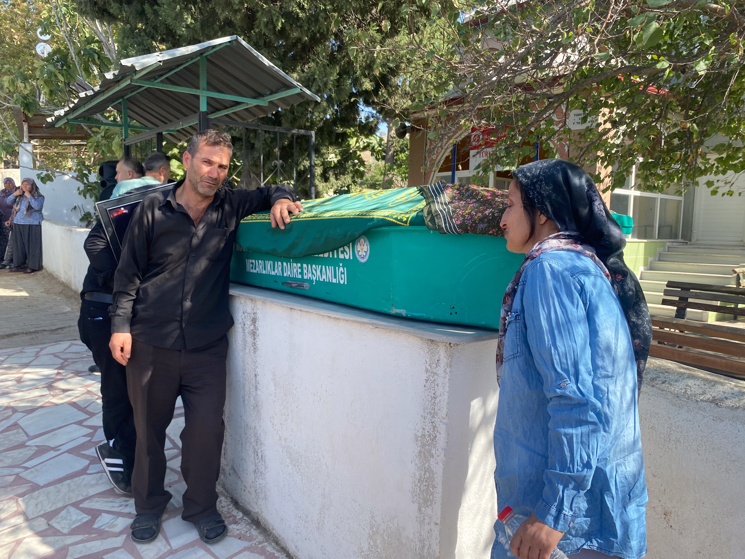 Öldürüldükten Sonra Ormana Gömülen Genç Kız Toprağa Verildi (2)