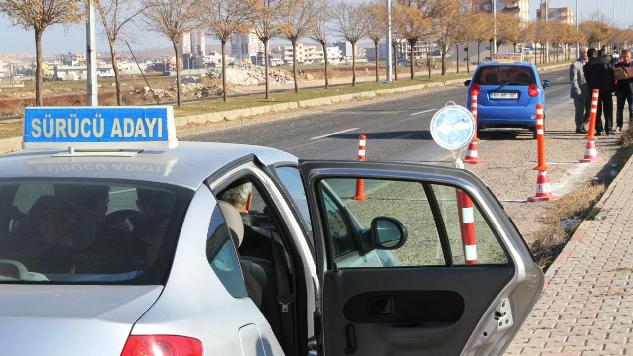 Ehliyetini Yenilemeyenlere Şok Ceza! Bu Tarihte Son Buluyor (1)