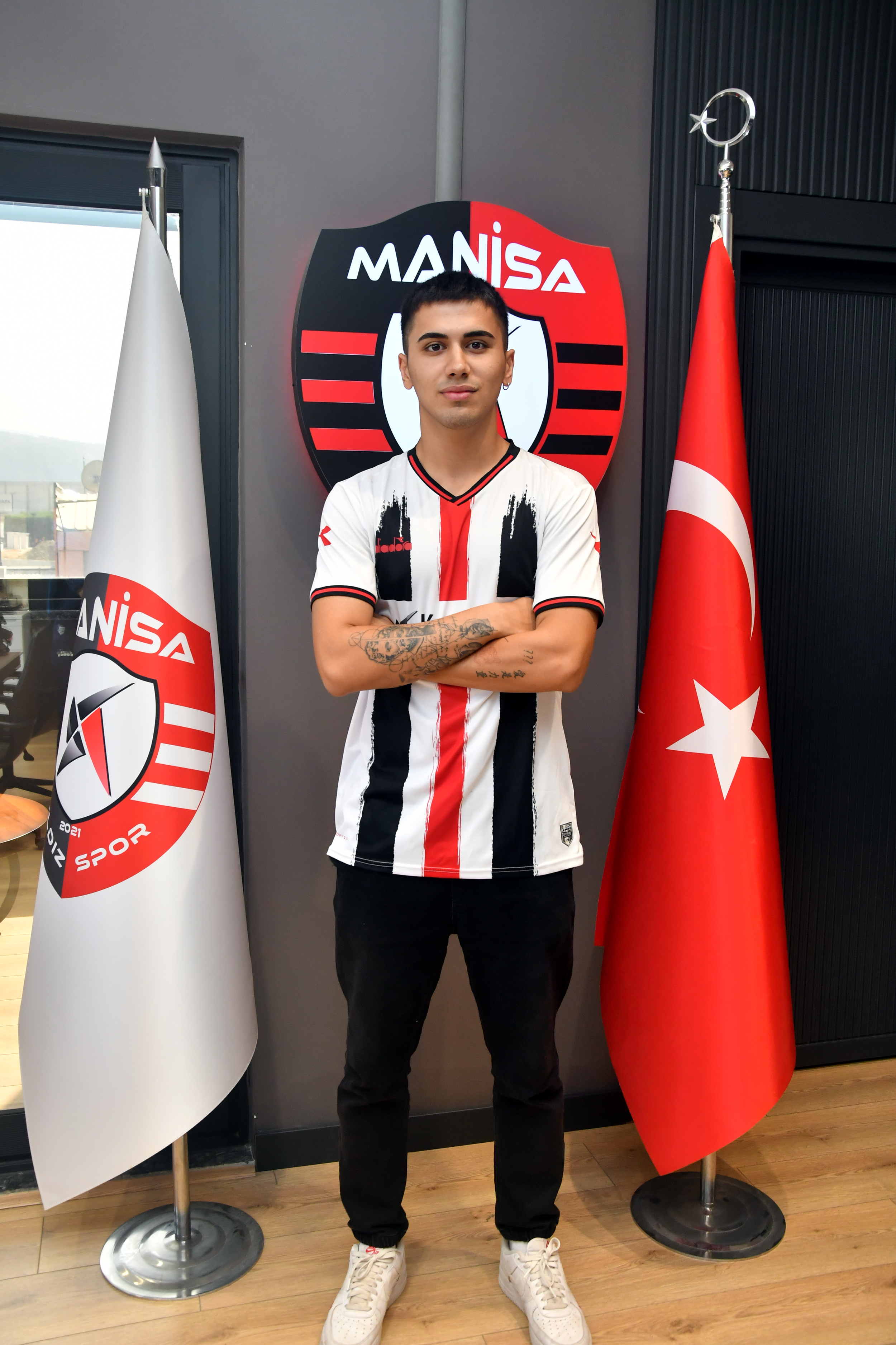 Hakan Hangül  Yıldızspor 45 Fk’da (2)