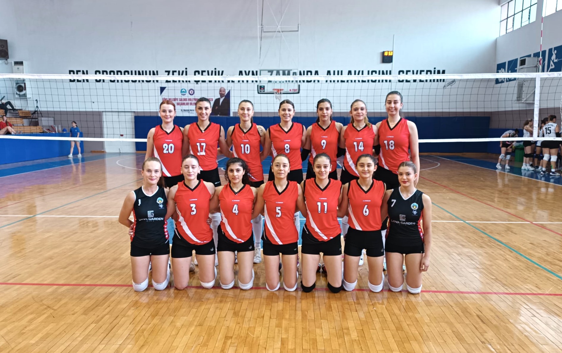 Turgutlu Belediyesi Kadın Voleybol Takımı Galibiyetle Döndü (2)