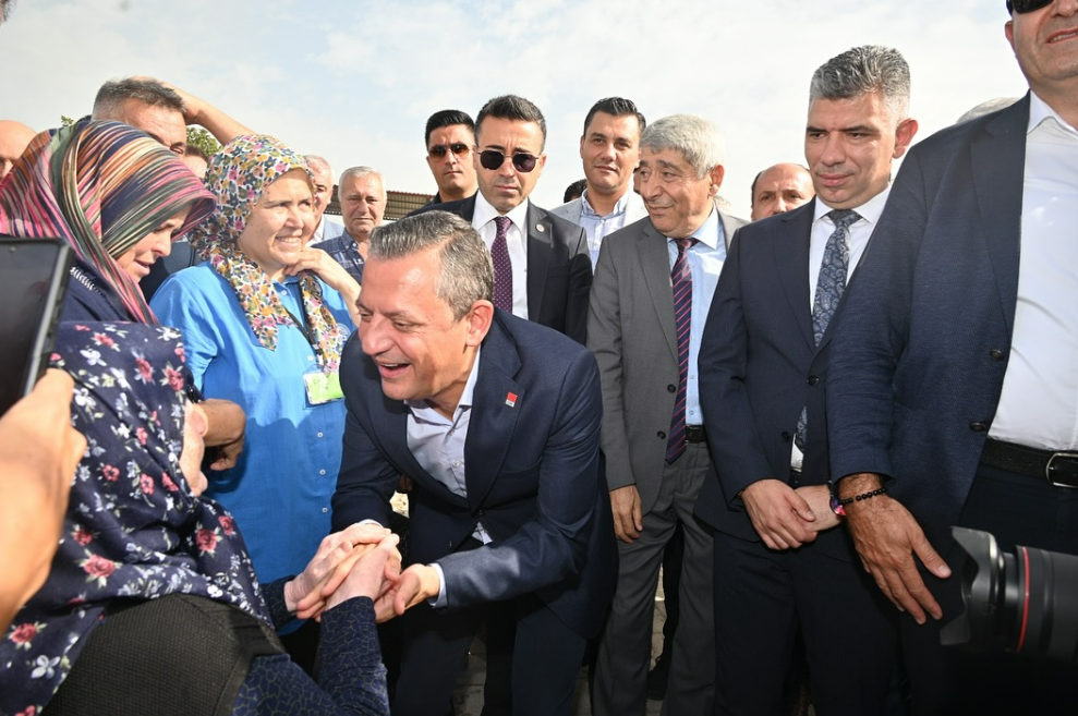 CHP Lideri Özel Zeytin Festivaline katıldı