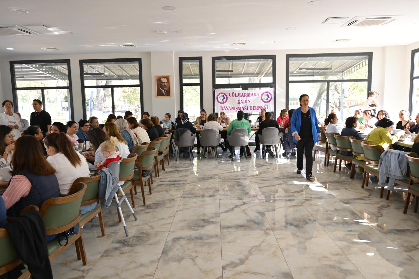 Gölmarmara Kadın Dayanışma Derneği Kahvaltıda Bir Araya Geldi  (4)