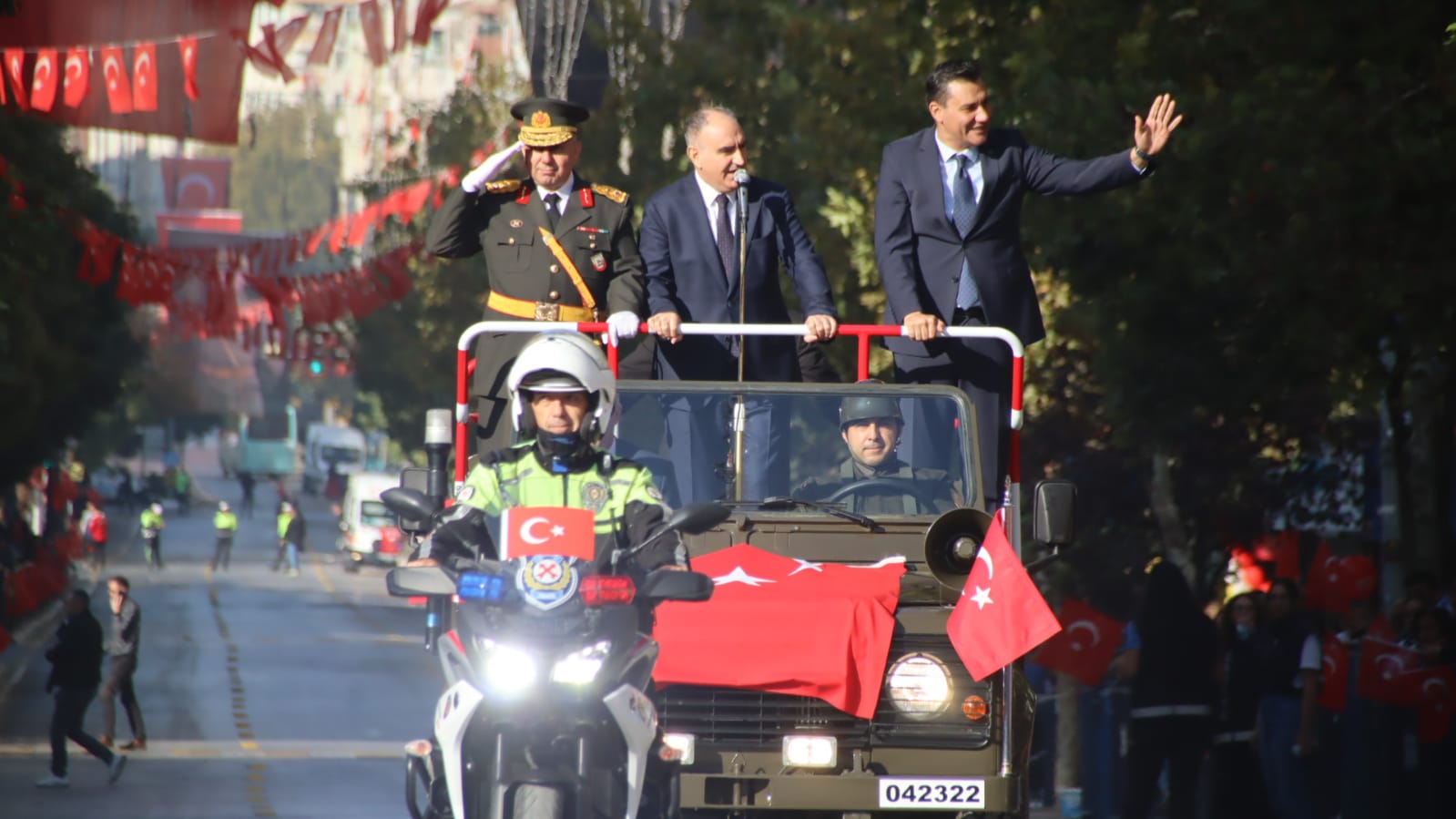 Manisa'da Cumhuriyet Bayramı Coşkuyla Kutlandı! (14)