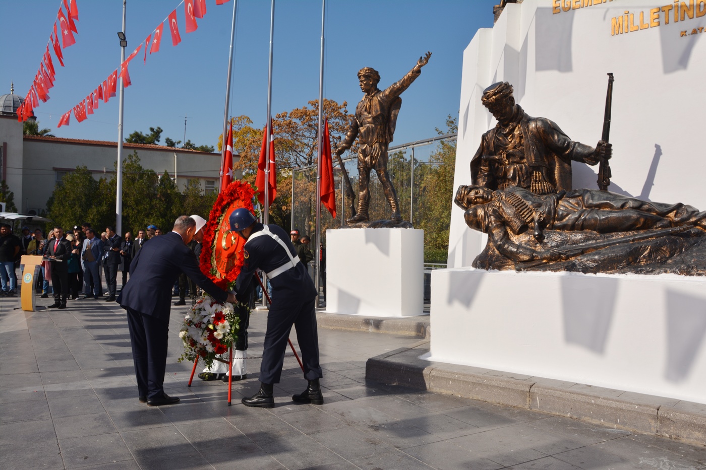 Manisada Cumhuriyet Bayramı Kutlamaları Başladı (8)