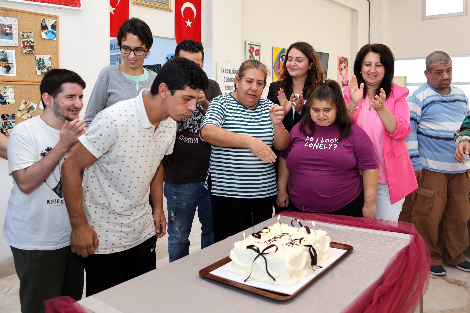 Manisa’da Özel Doğum Günü Kutlaması (1)