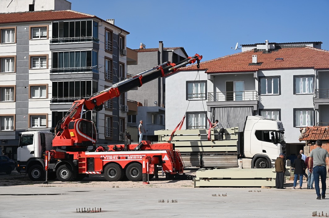 Soma’daki Pazar Yeri Tamamlandı Yakında Açılıyor (6)