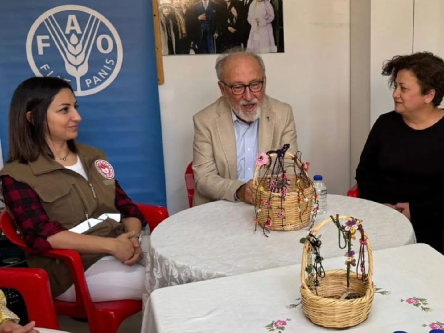 Ünlü Oyuncu Altan Erkekli Manisa’ya Geldi (1)