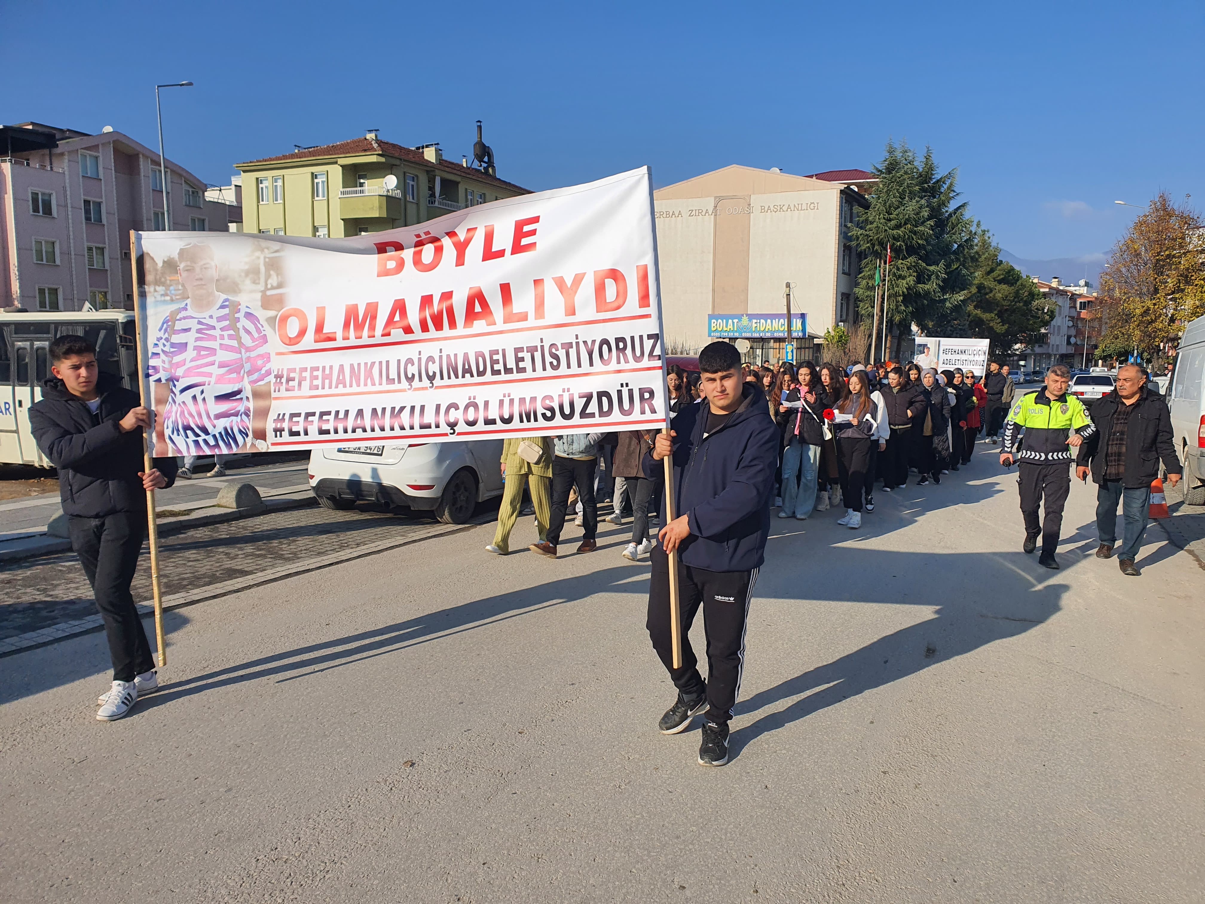 Alkollü Sürücünün Tahliyesi Protesto Edildi (2)