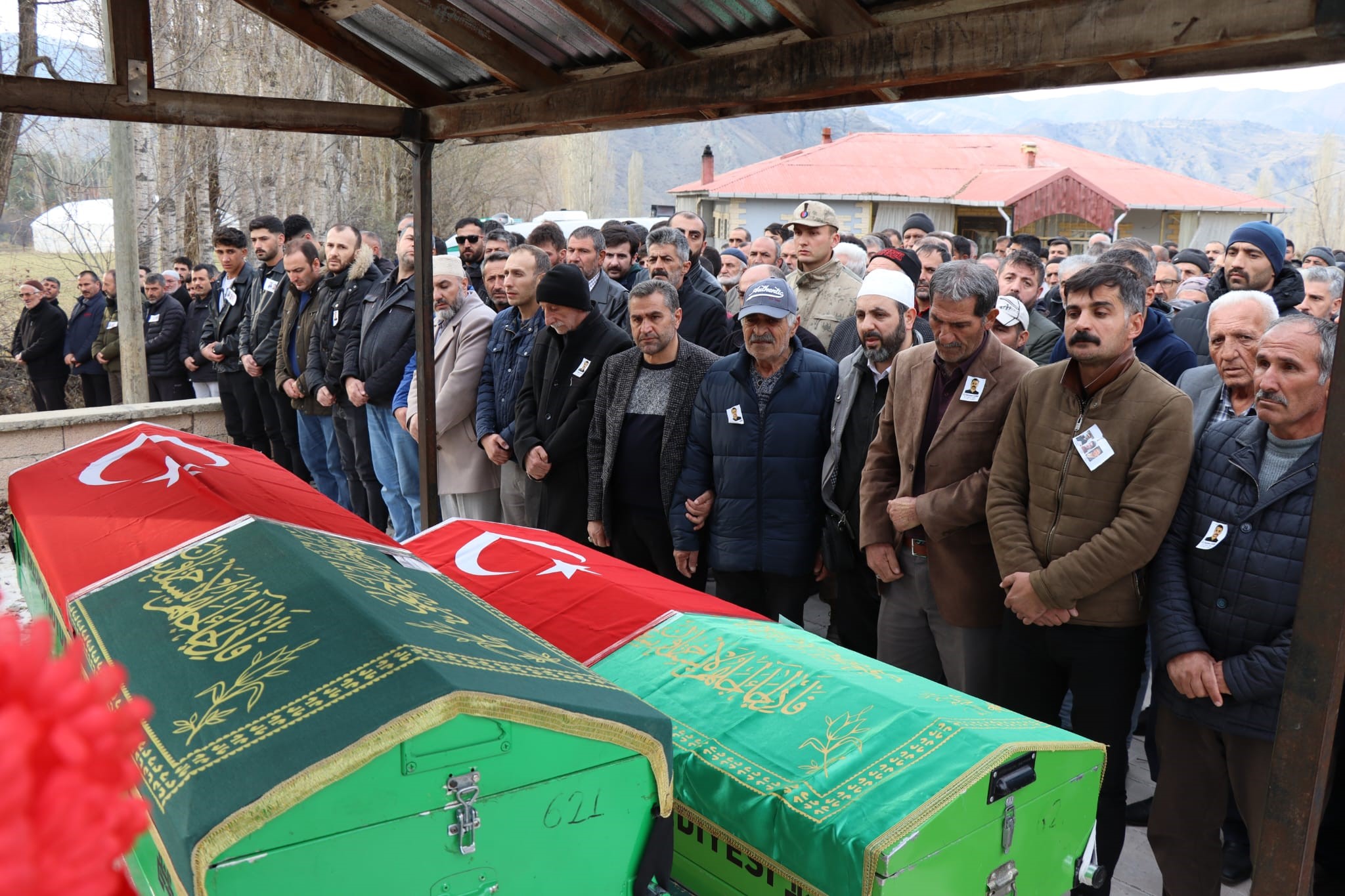 Erzurum’da Meydana Gelen Trafik Kazasında Hayatını Kaybeden 3 Arkadaşt (2)