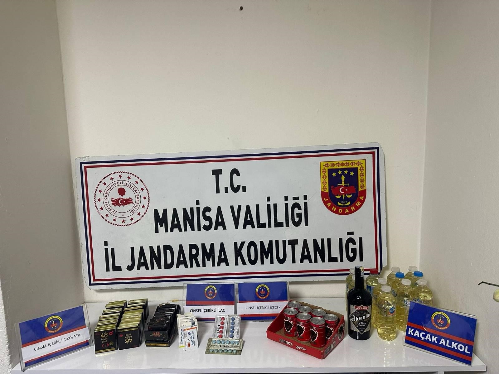 Salihli'de Jandarma Zehir Tacirlerine Göz Açtırmıyor (2)-1