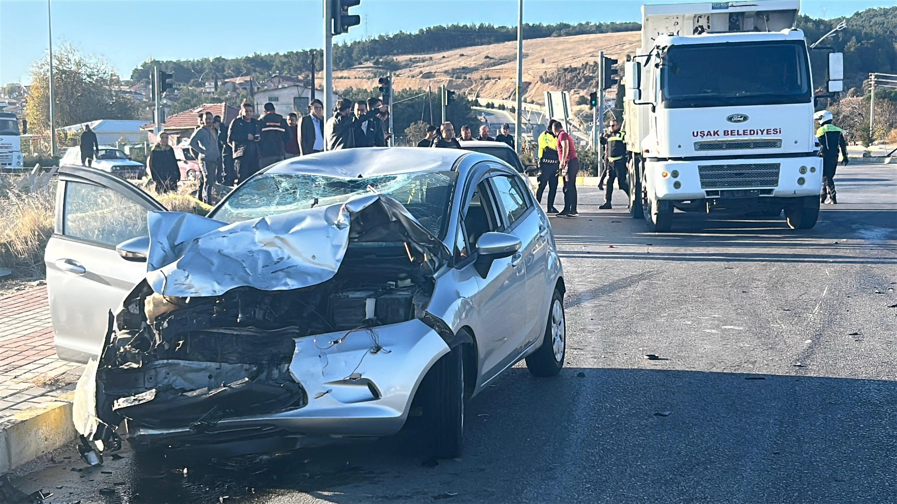 Yunus Ekipleri Kaza Yaptı 2'Si Polis 4 Yaralı (1)