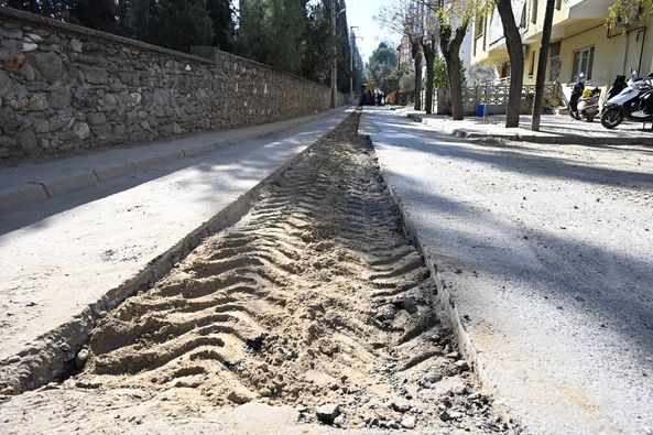 Salihli’de Yollar Asfaltlandı (2)