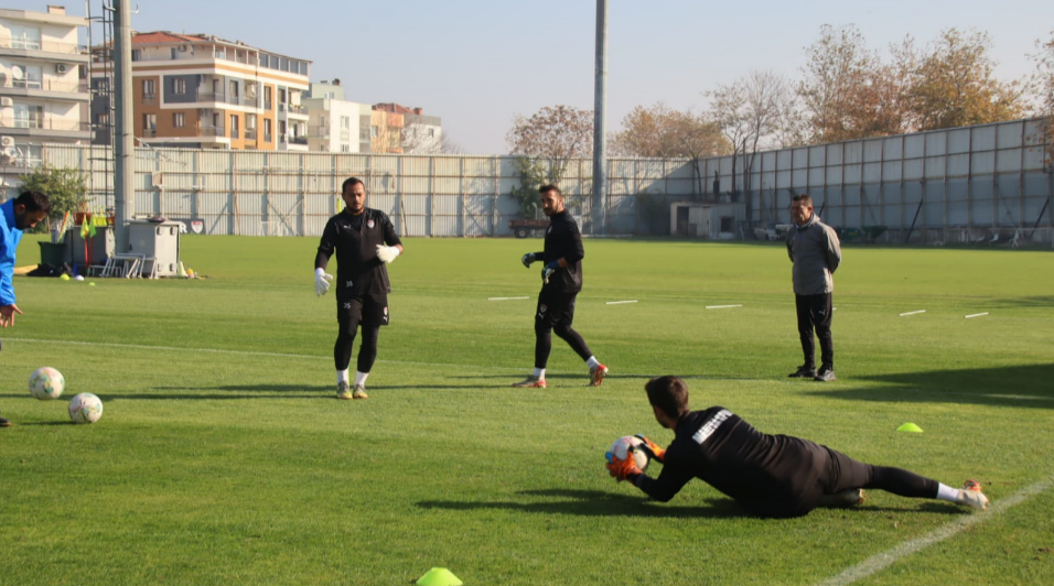 Manisaspor ve 45 Barbarosspor 4 Aralık’ta karşı karşıya gelecek