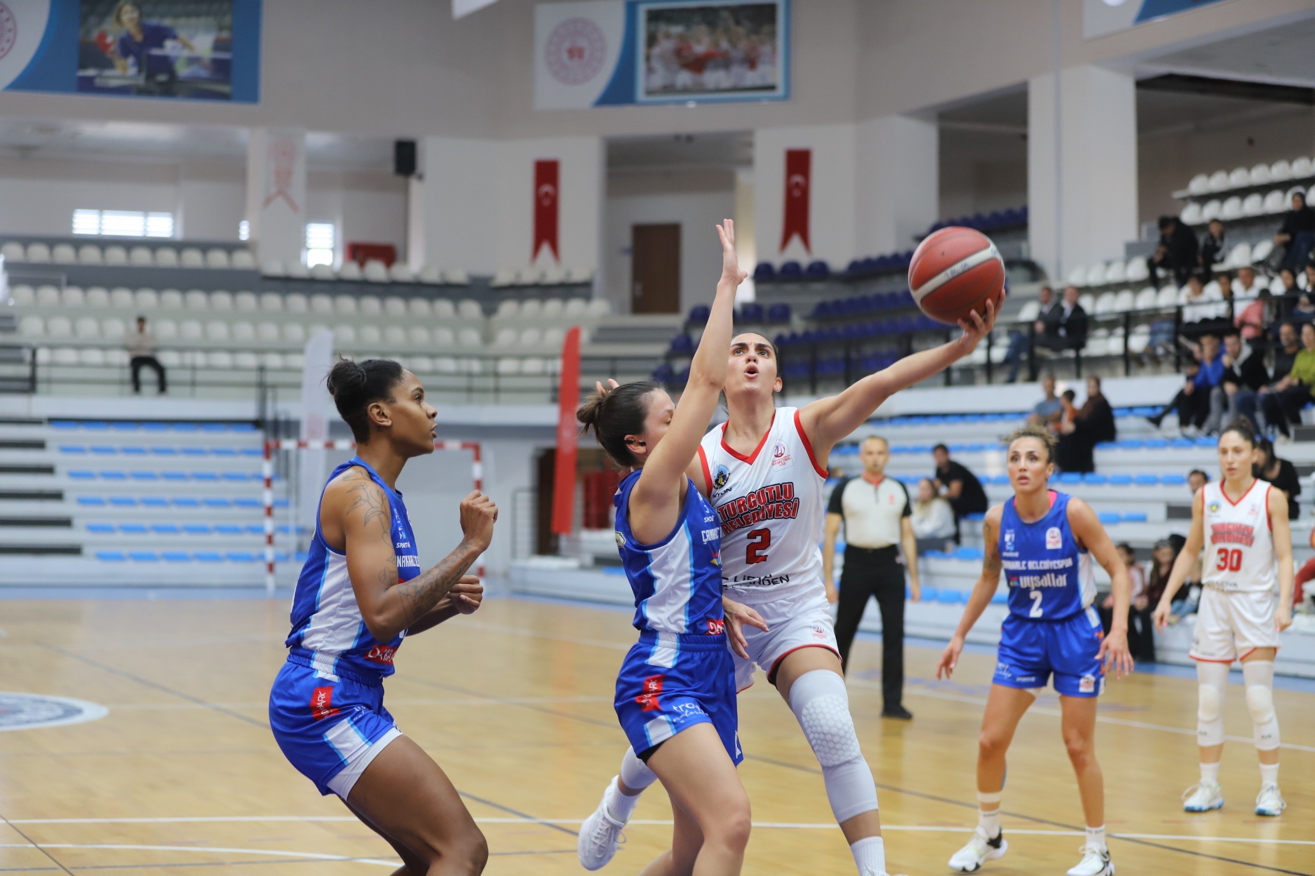 Manisa’nın Tek Kadın Basketbol Takımının Rakibi Mersin Ekibi (4)