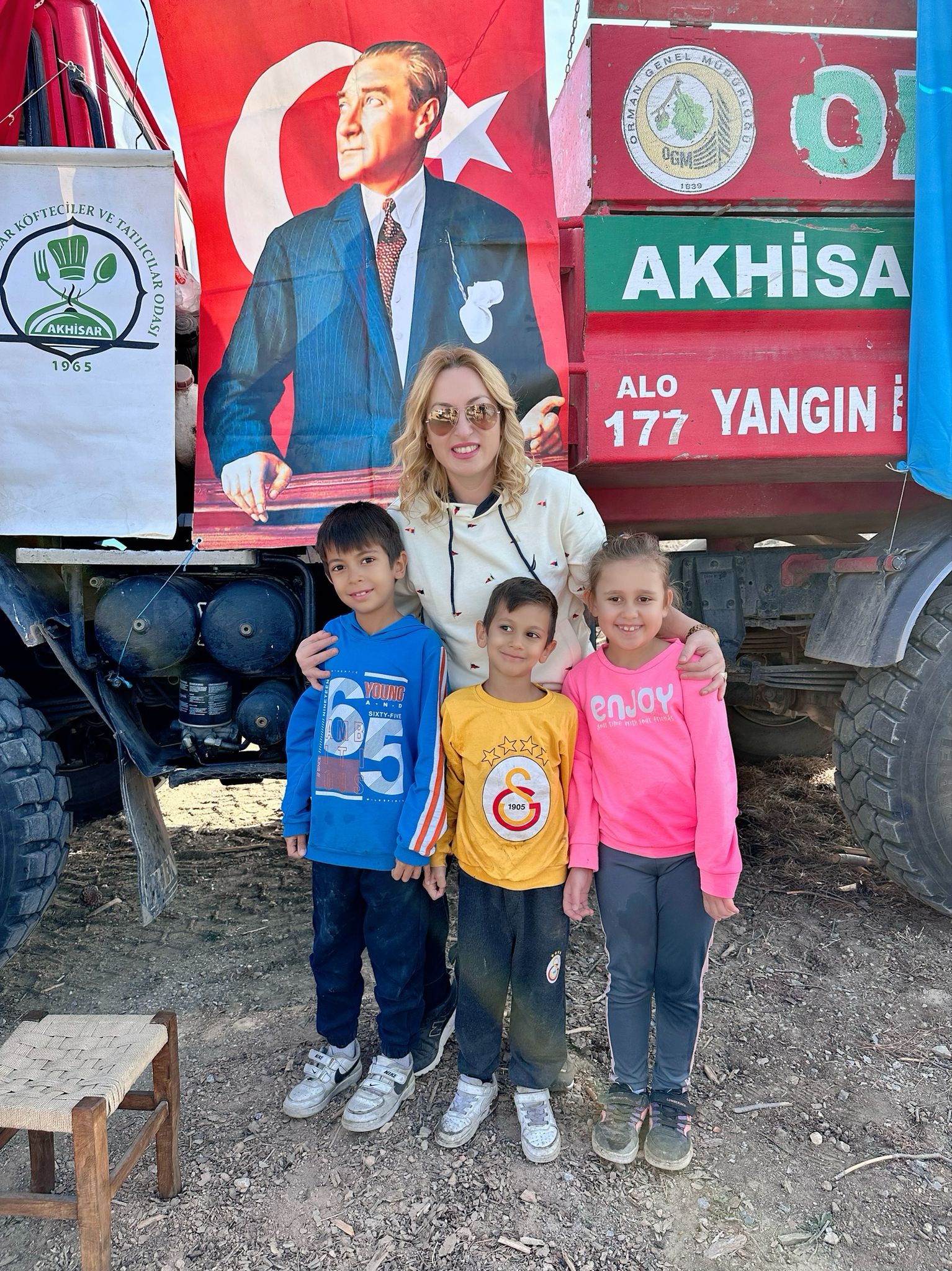 Akhisar Lokantacılar Odası, 10 Kasım Atatürk’ü Anma Günü’nde Anlamlı Bir Etkinliğe Imza Attı (8)