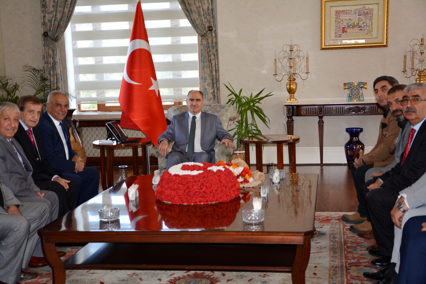 Manisa Bitlisliler Kültür Ve Dayanışma Derneği’nden Vali Özkan’a Ziyaret (1)