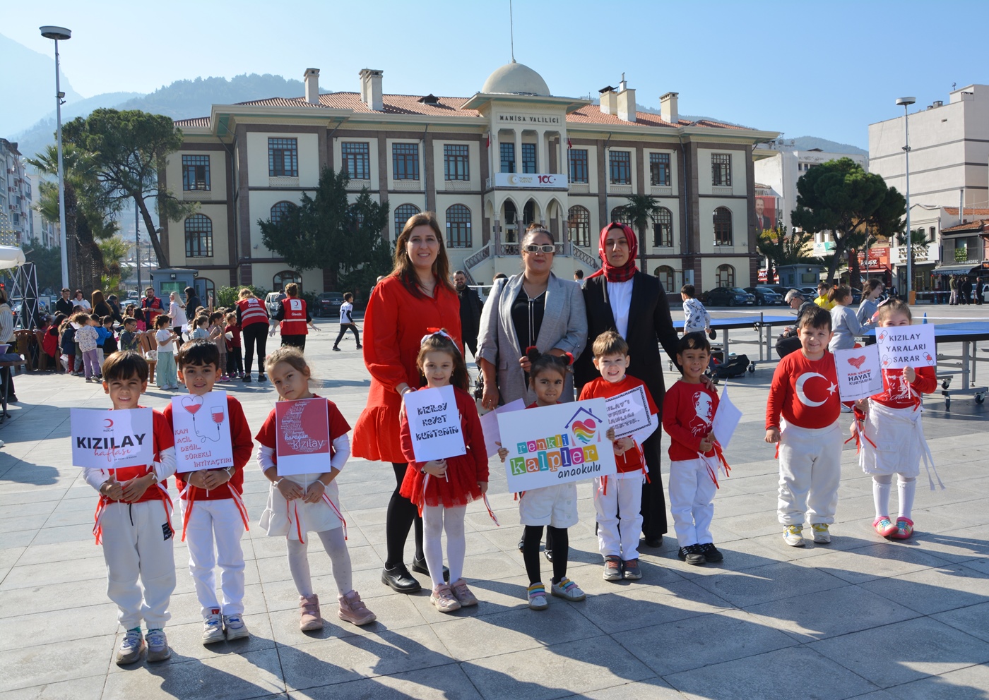 Manisa’da Kızılay Haftası Programı Düzenlendi (5)