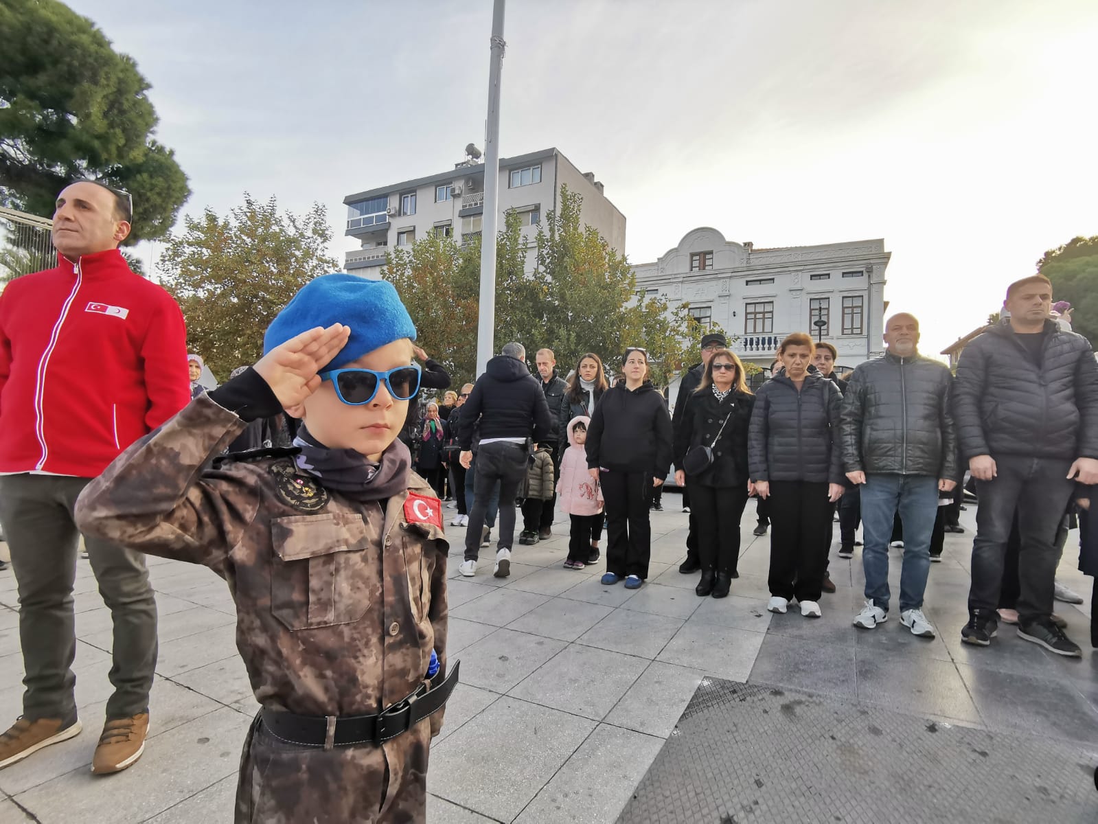 Saat 9'U 5 Geçe Manisa'da Hayat Durdu (11)