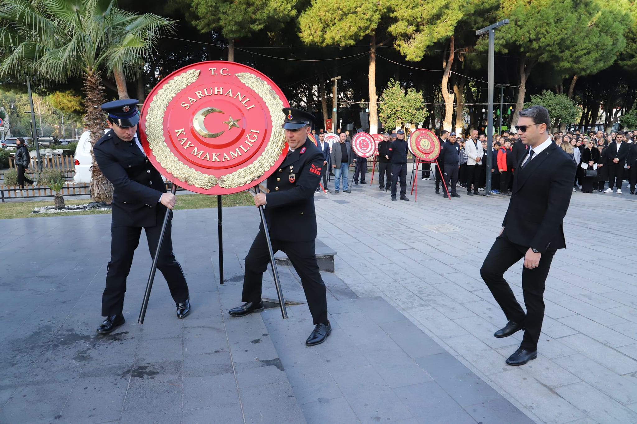 Saruhanlı’da Atatürk Saygıyla Anıldı (7)