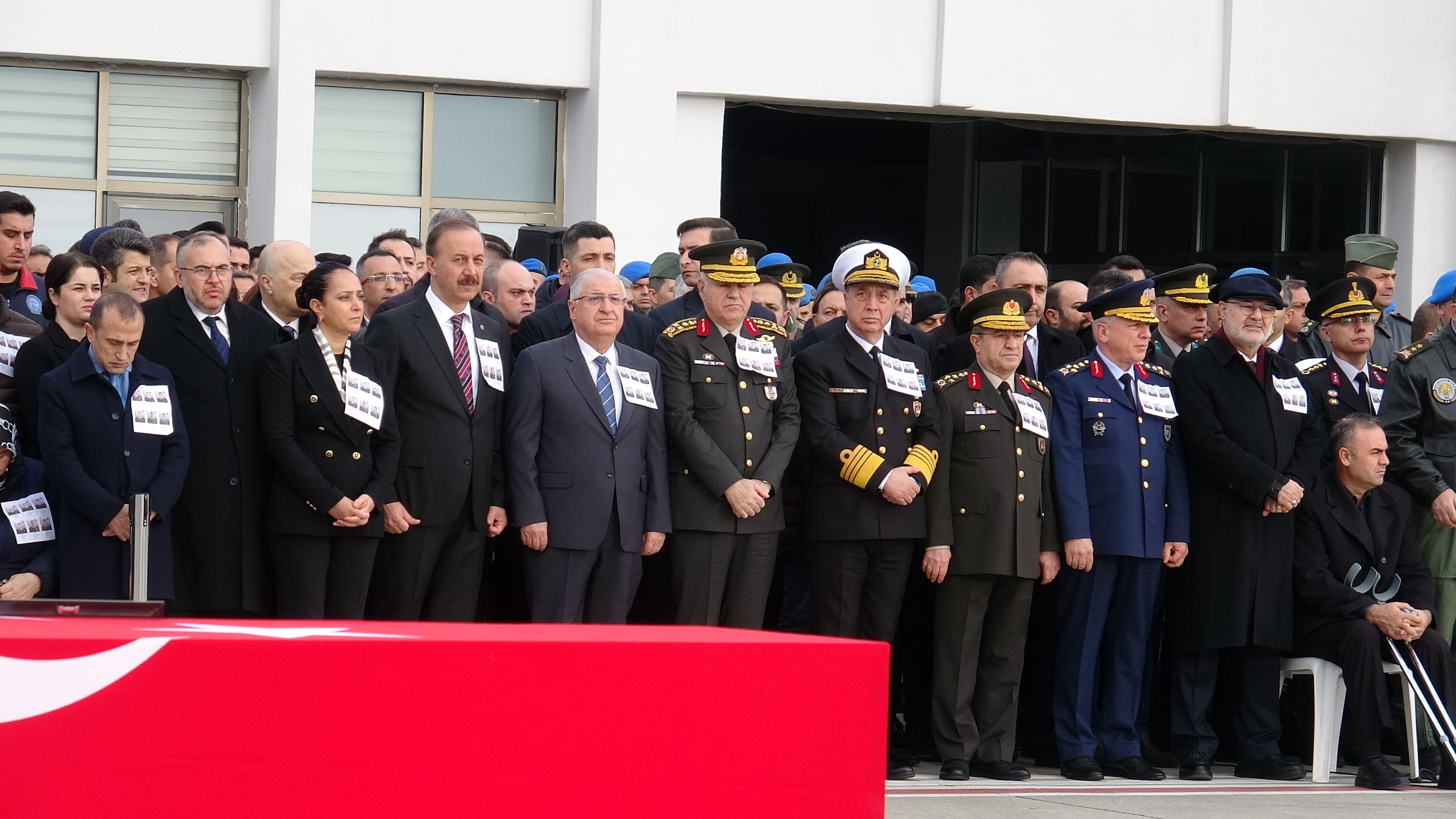 Isparta Şehitlerini Gözyaşları Ile Uğurladı (9)