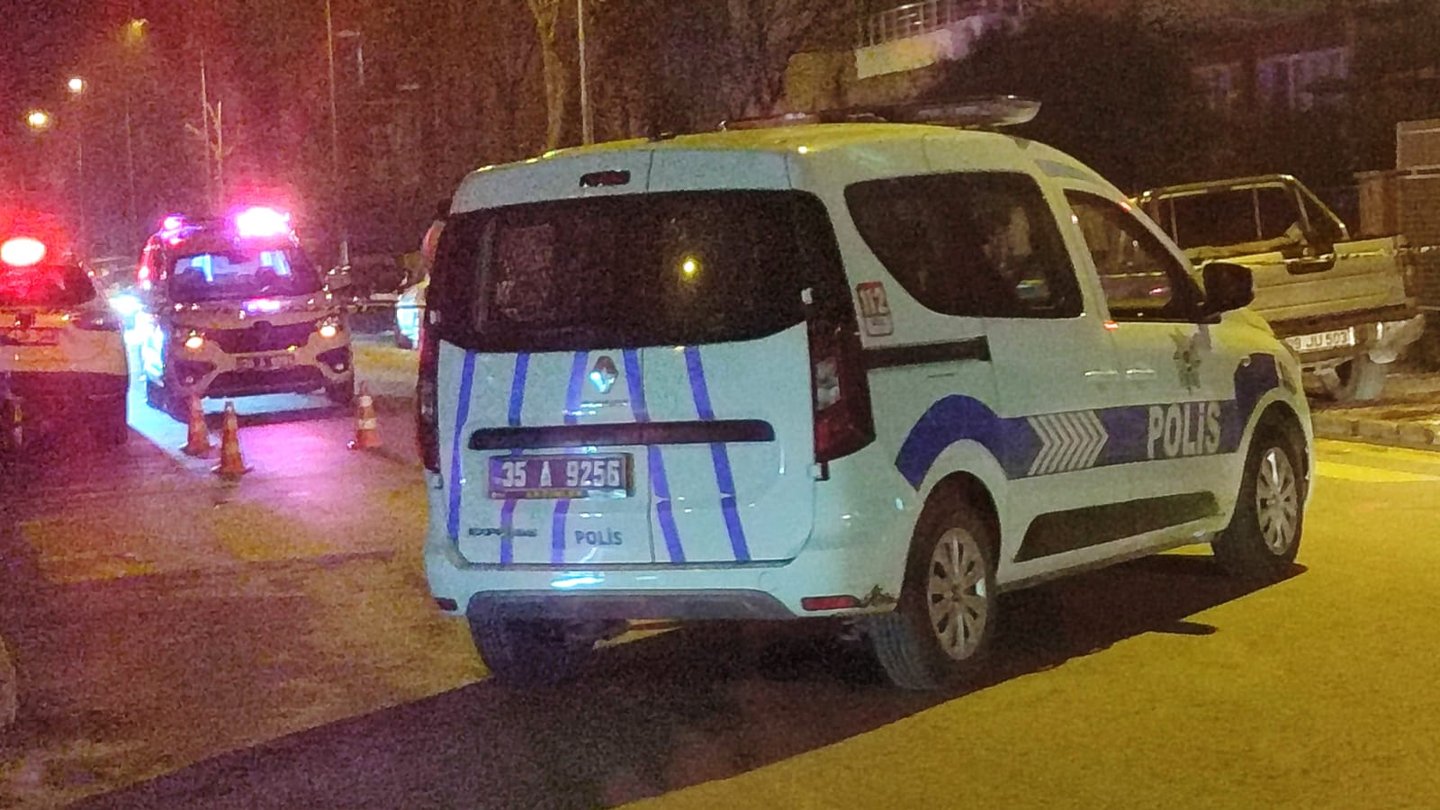  İzmir'in Ödemiş Ilçesinde Motosikletle Seyir Halindeyken Kalp Krizi Geçirdiği Değerlendirilen Sürücü Hayatını Kaybetti (2)