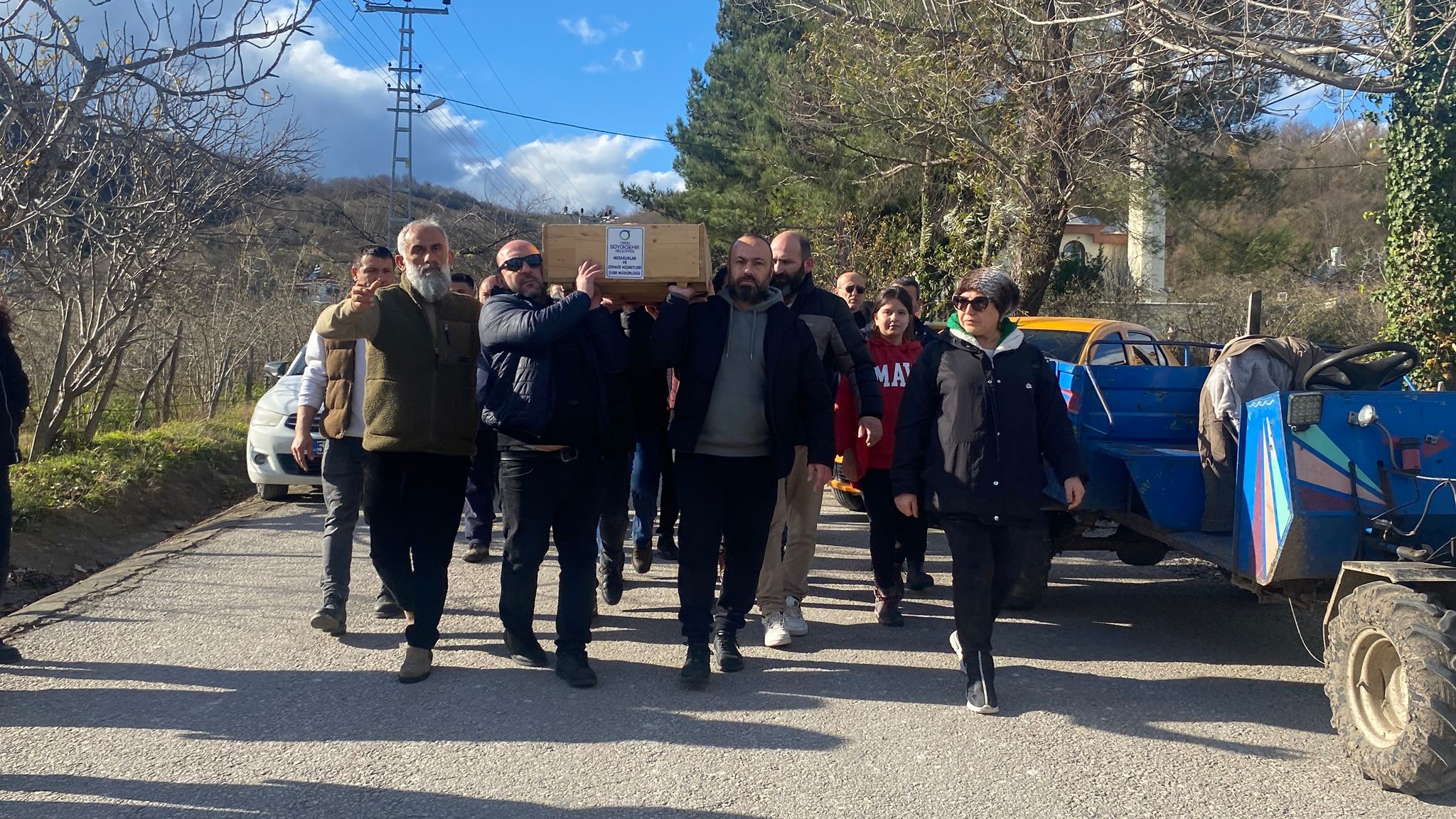 Kızının Erkek Arkadaşı Tarafından Öldürülen Kadın Son Yolculuğuna Uğurlandı (3)