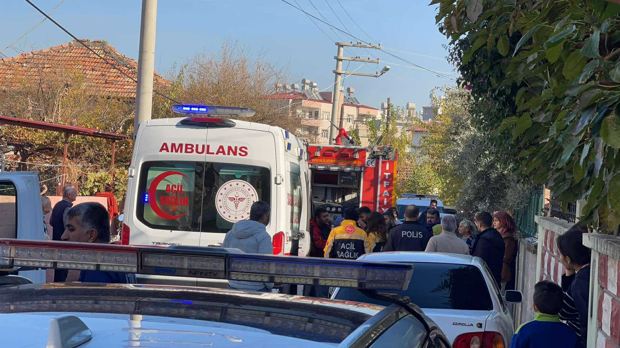 Osmaniye’de Tek Odalı Müstakil Evde Çıkan Yangın Sonucu 27 Yaşındaki Kerem Akoluk, Köpeğiyle Birlikte Hayatını Kaybetti (4)