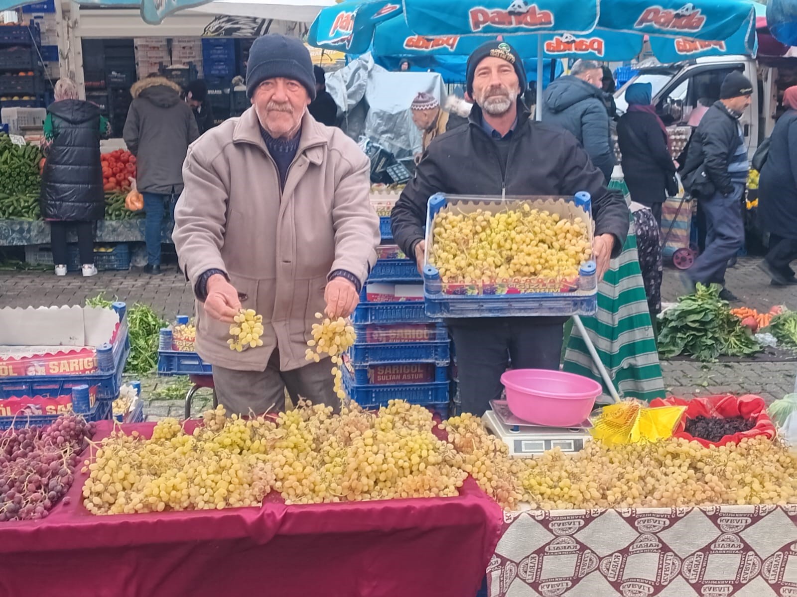 Yılbaşı Sofralarının Taze Üzümü Sarıgöl'den (3)