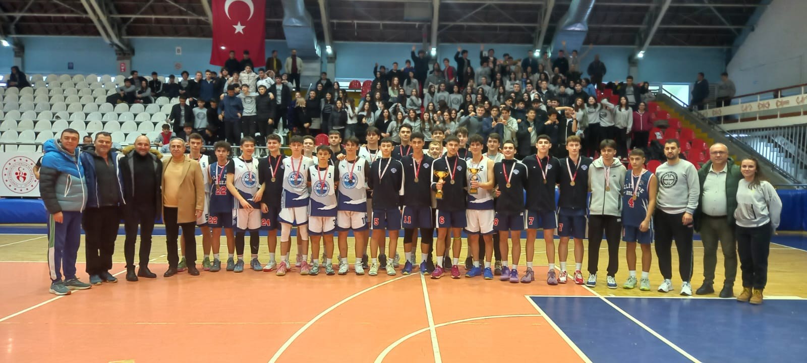 Manisa Gençlik Ve Spor İl Müdürlüğü’nün Düzenlediği 2024 2025 Eğitim Öğretim Yılı Okul Sporları Basketbol Genç Kızlar Ve Erkekler A İl Birinciliği Müsabakaları Tamamlandı (2)