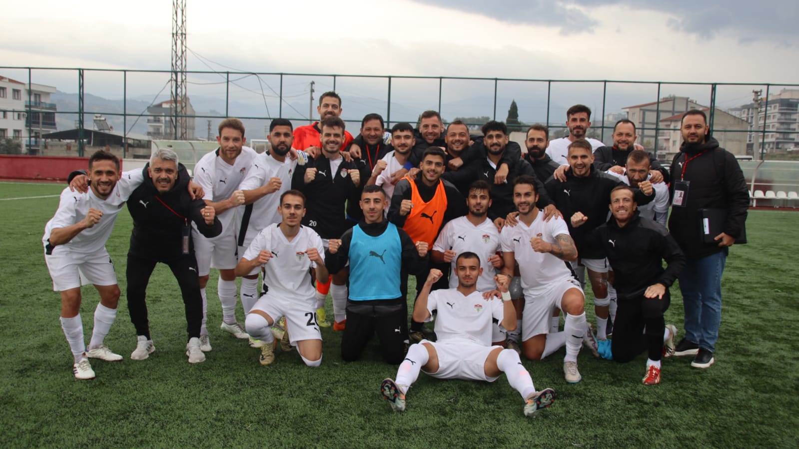 Manisaspor, Çıkrıkçıspor'u Yıktı! (11)