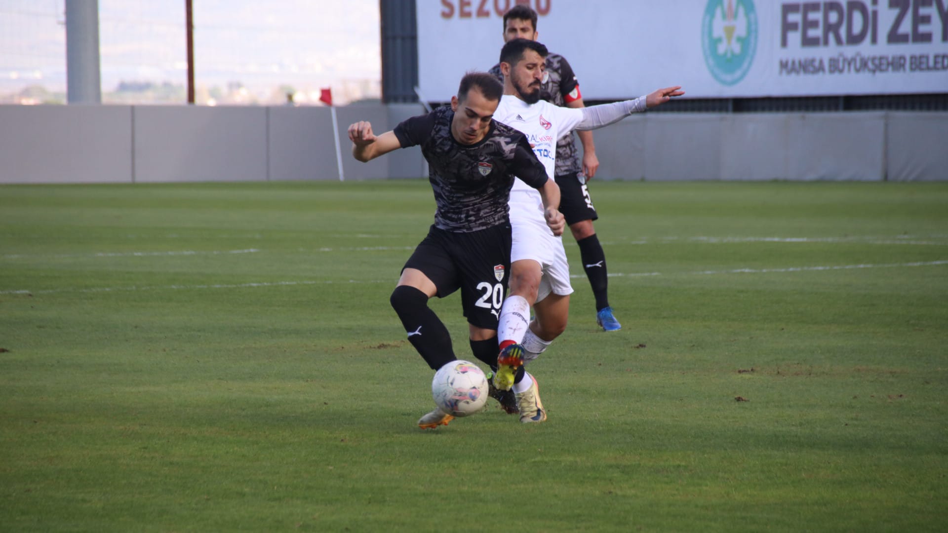 Manisaspor Galibiyete Devam Ediyor (4)