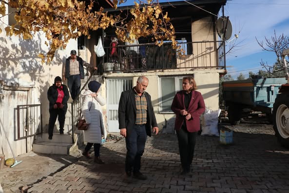 Kula Belediye Başkan Vekili Semra Gündüz, (4)