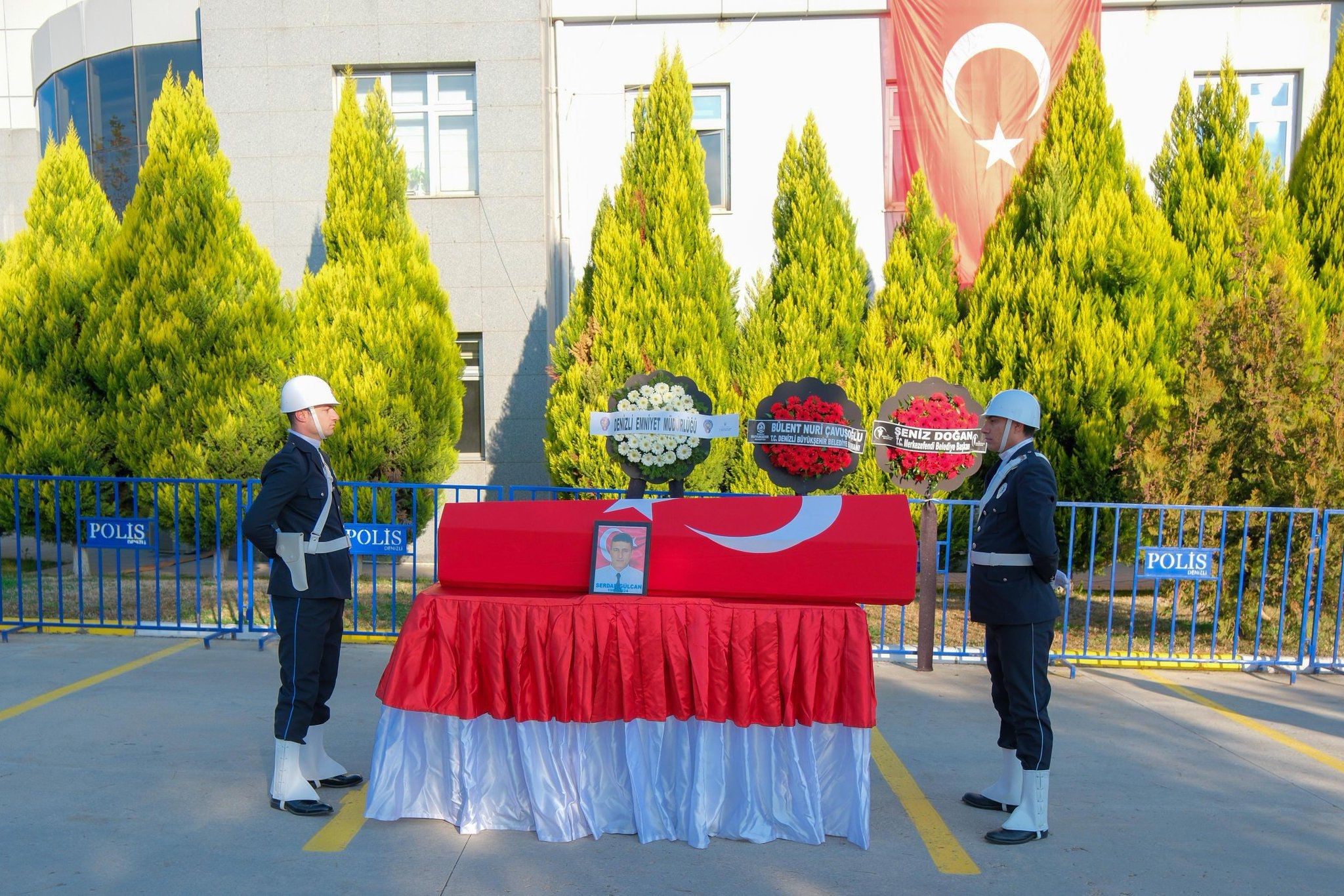 Manisalı Polis Memuru Denizli'de Hayatını Kaybetti (3)