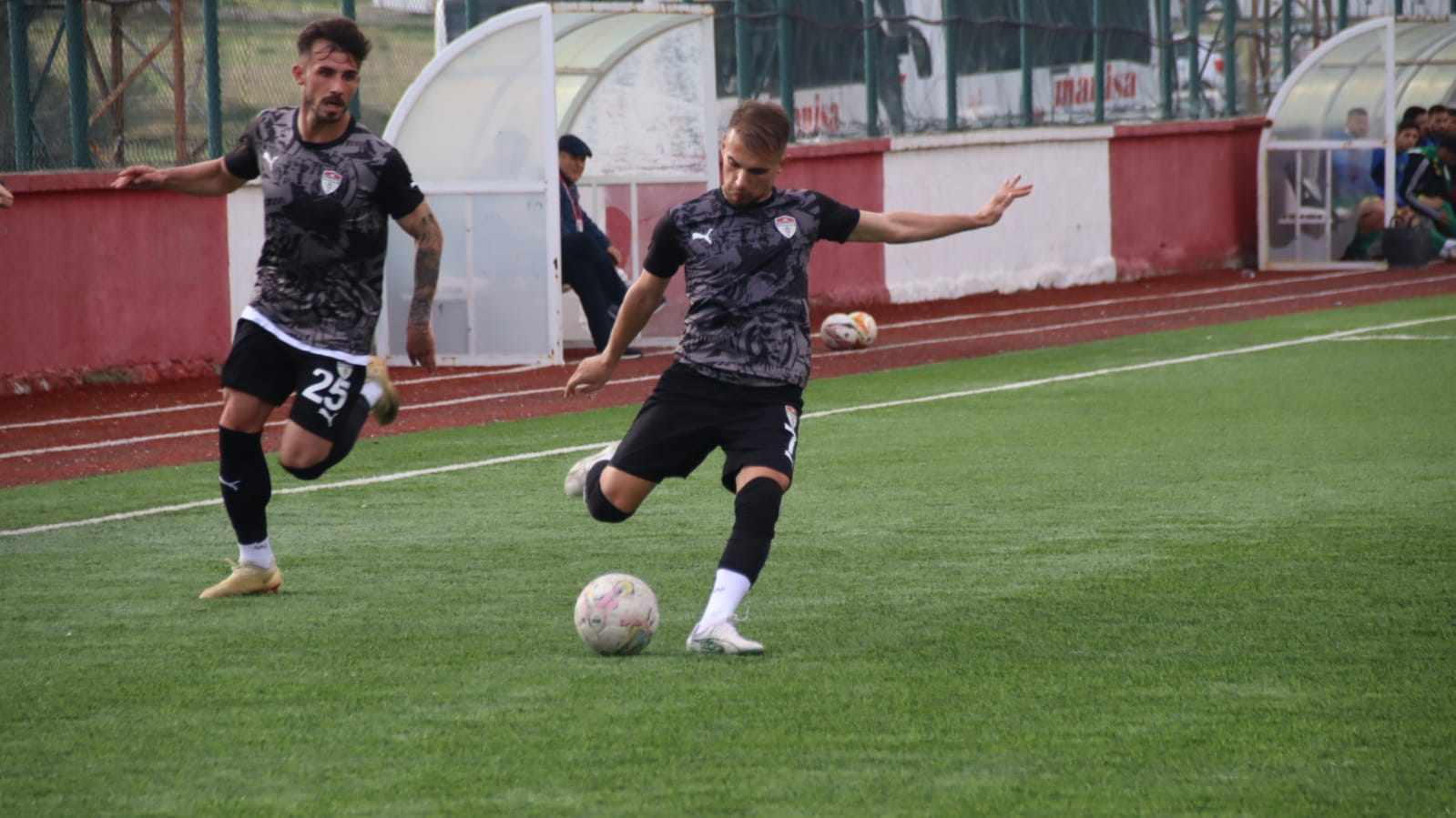 Manisaspor'dan Tarihi Fark (2)