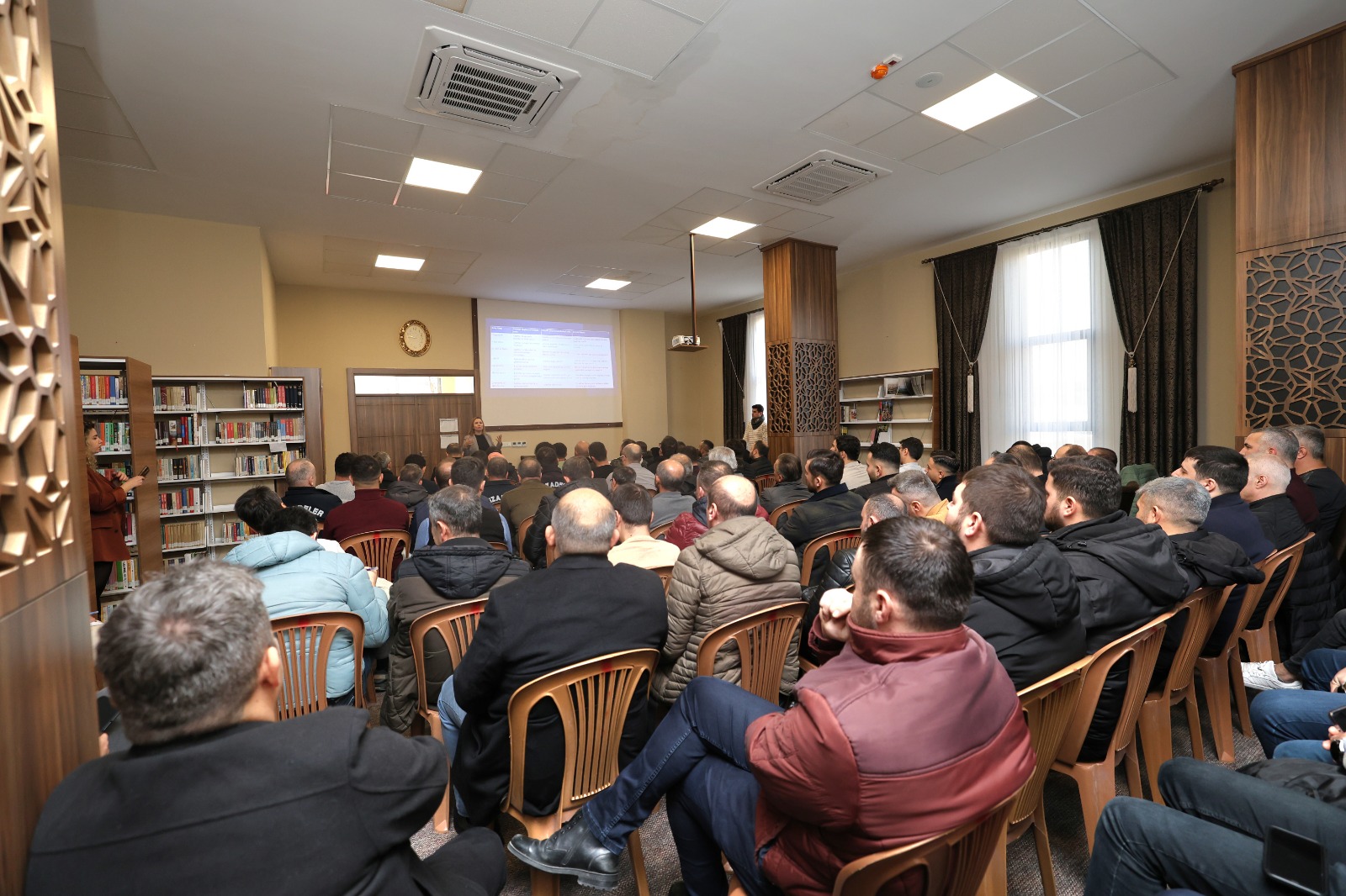 Şehzadeler Belediyesi’nden Toplumsal Cinsiyet Eşitliği Için Yeni Bir Adım (4)