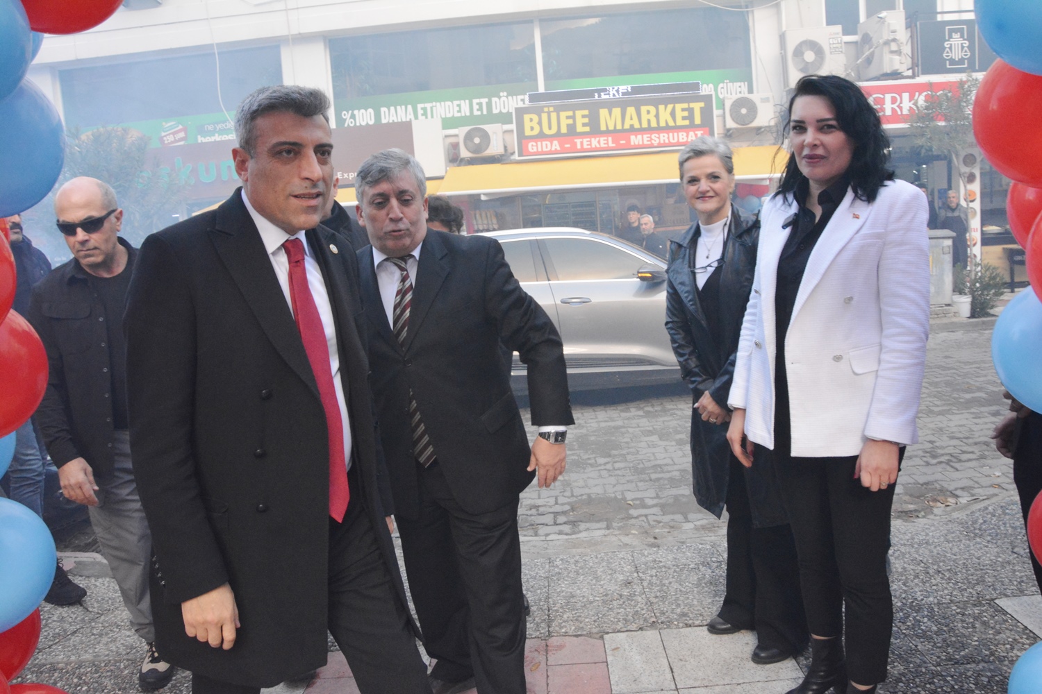 Yenilik Partisi’nin Manisa İl Başkanlığı Açıldı!  (2)