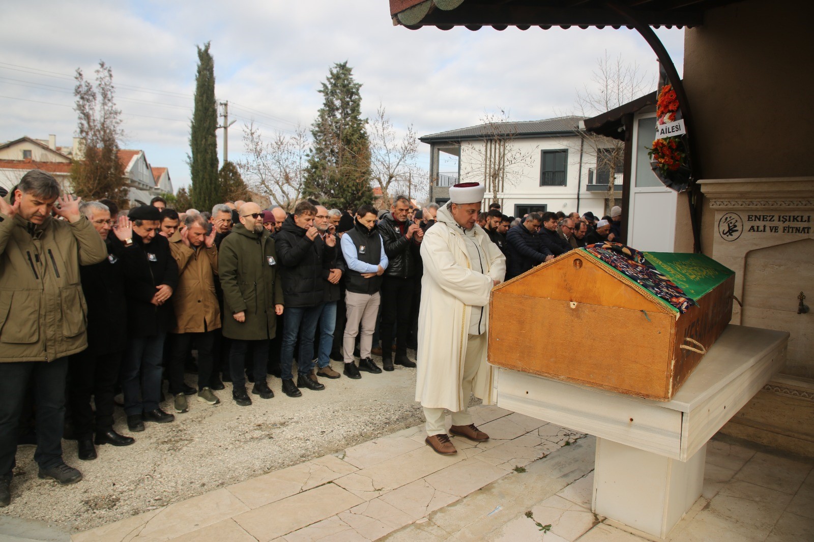 Motosiklet Kazasında Ağır Yaralanan Hukuk Fakültesi Öğrencisi Sıla Hayatını Kaybetti (3)