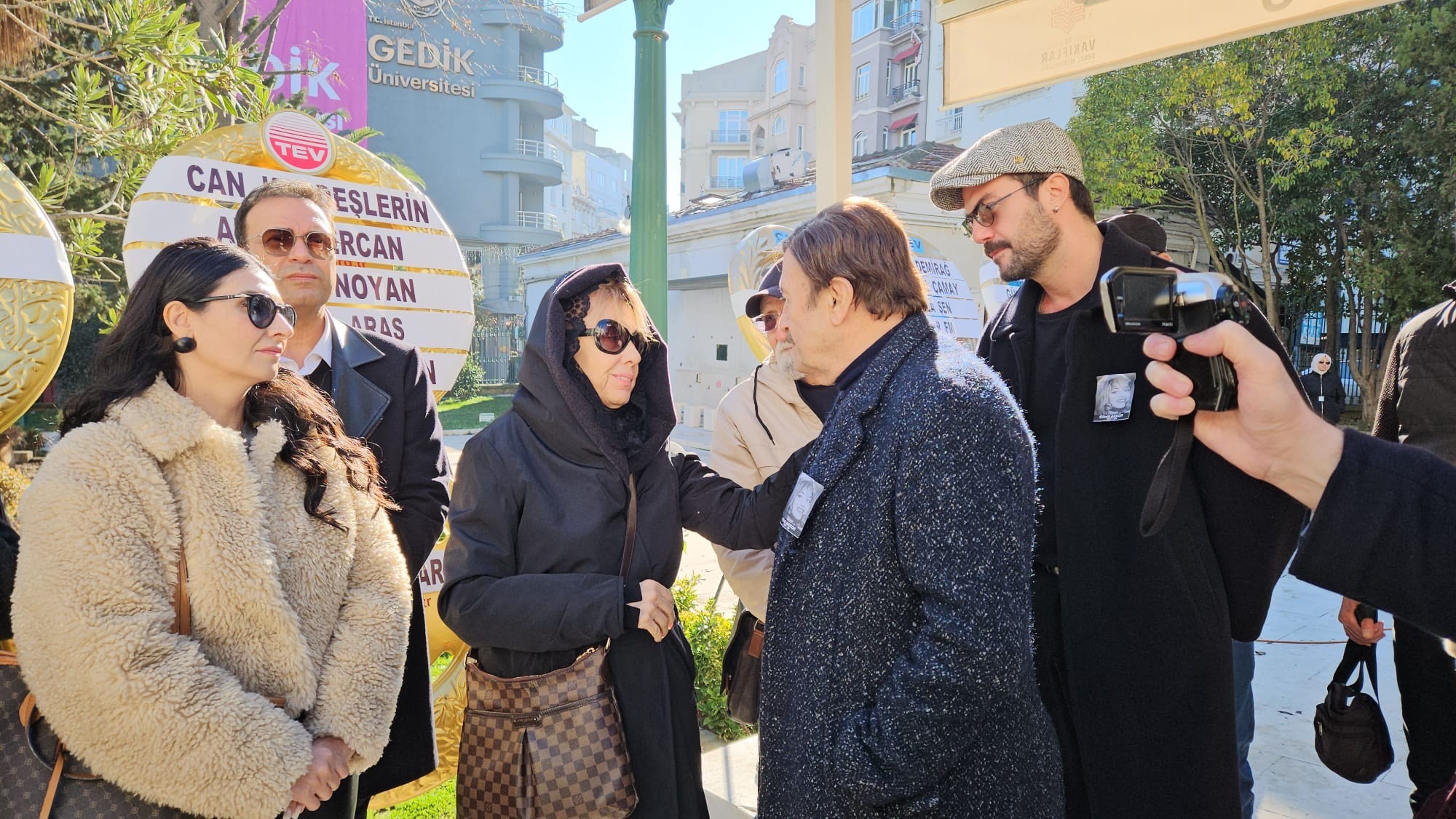 Türk Sanat Müziği Sanatçısı Gönül Akkor Son Yolculuğuna Uğurlandı (3)