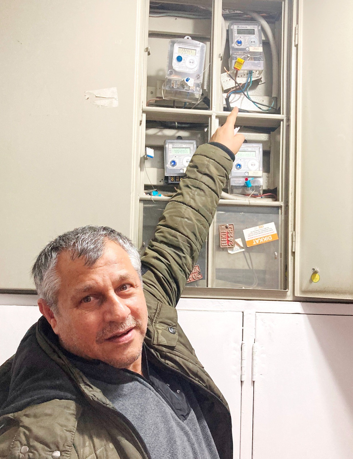 Ev sahibinden kiracıya şok!  Zammı kabul etmeyince elektriği kesti