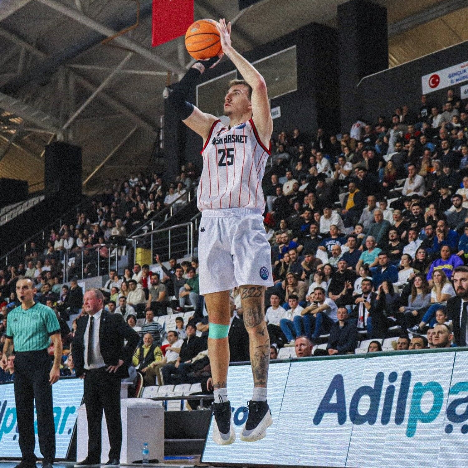 Basketbol Şampiyonlar Ligi Manisa Basket 87 Niners Chemnitz 86 (1)