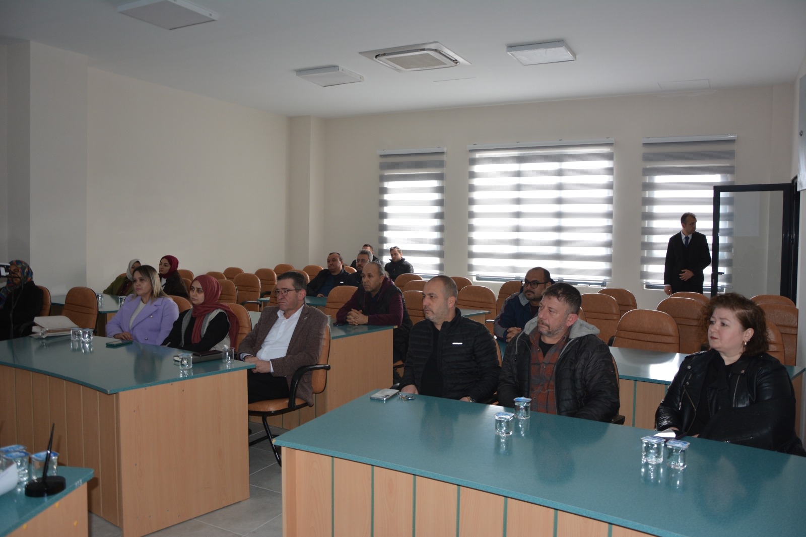 Demirci’de Üniversite Caddesi Yenileniyor (5)